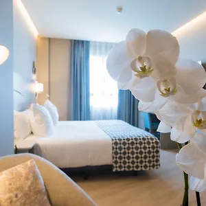América Otel Sevilla
