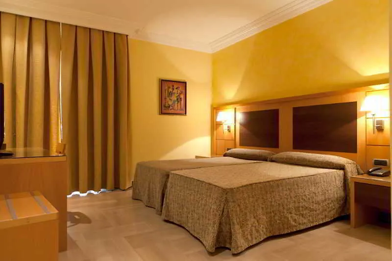 ***  Hotel Nouvel Barcelona Spanien
