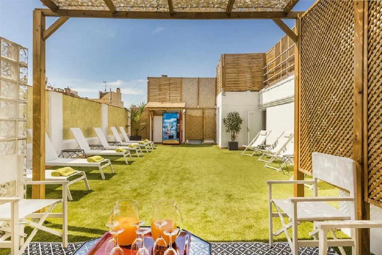 Hotel Nouvel Barselona 3*,  İspanya